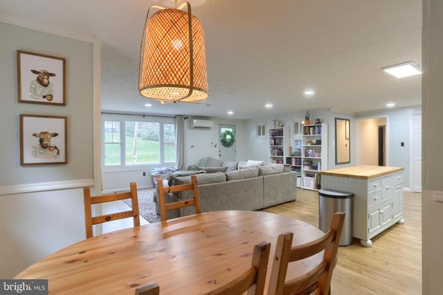 950 N MILL ST, Lebanon, PA 17046