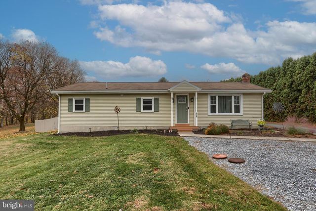 950 N MILL ST, Lebanon, PA 17046