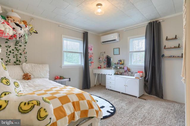 950 N MILL ST, Lebanon, PA 17046