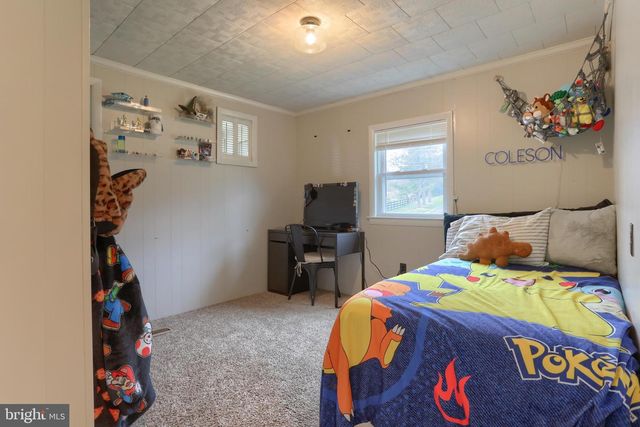 950 N MILL ST, Lebanon, PA 17046