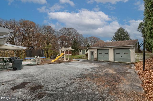 950 N MILL ST, Lebanon, PA 17046