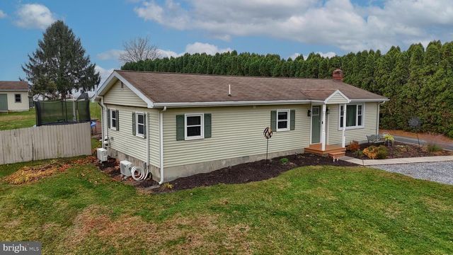 950 N MILL ST, Lebanon, PA 17046