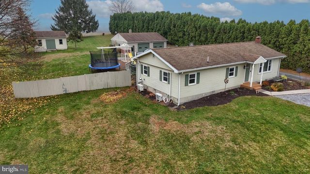 950 N MILL ST, Lebanon, PA 17046