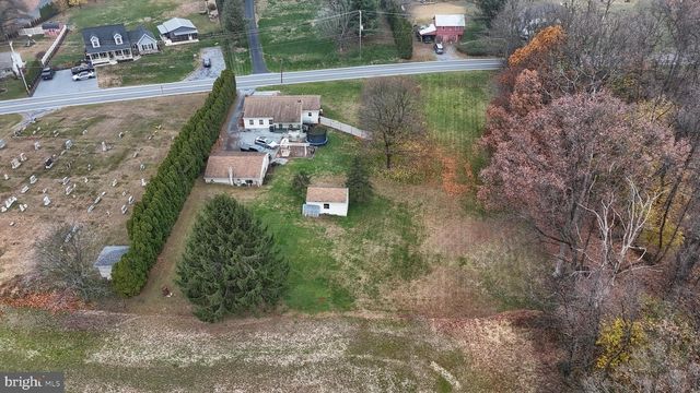 950 N MILL ST, Lebanon, PA 17046