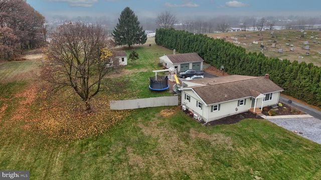 950 N MILL ST, Lebanon, PA 17046