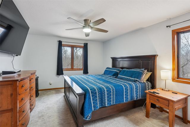 1419 Sunrise Drive, Knoxville, IA 50138