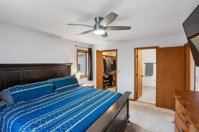 1419 Sunrise Drive, Knoxville, IA 50138