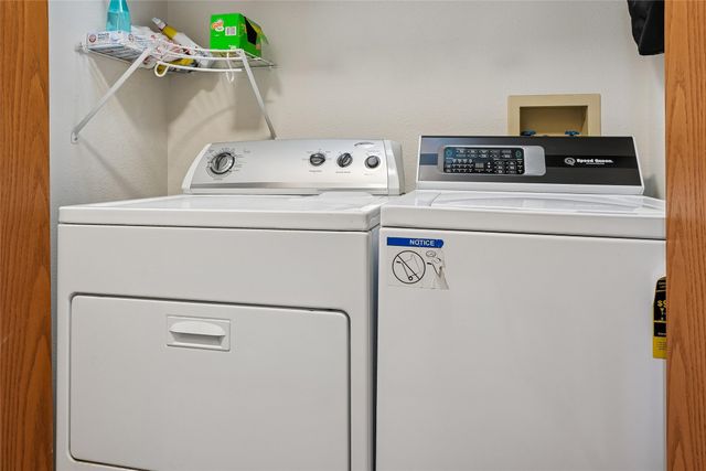 1419 Sunrise Drive, Knoxville, IA 50138