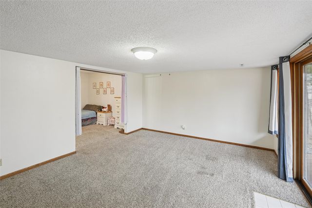 1419 Sunrise Drive, Knoxville, IA 50138