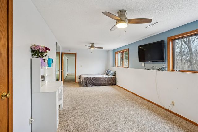 1419 Sunrise Drive, Knoxville, IA 50138