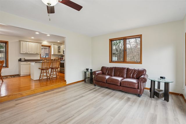 1419 Sunrise Drive, Knoxville, IA 50138