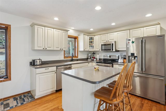 1419 Sunrise Drive, Knoxville, IA 50138