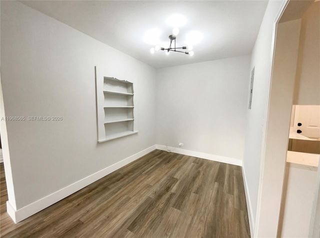 941 Jann Ave, Opa-locka, FL 33054