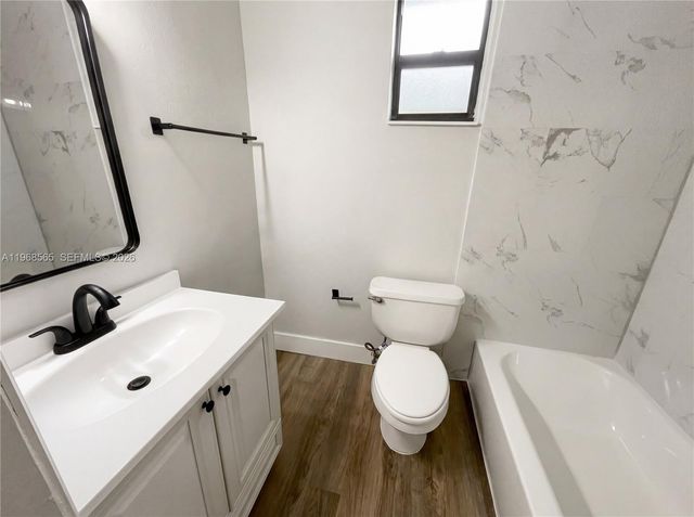 941 Jann Ave, Opa-locka, FL 33054