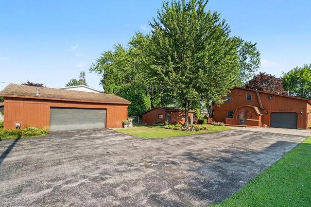 3554 Miller Road, Bay City, MI 48706