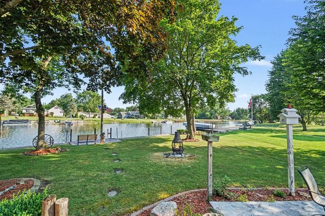 3554 Miller Road, Bay City, MI 48706