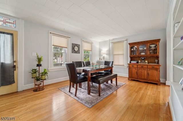 25 E Munson Ave, Dover Town, NJ 07801