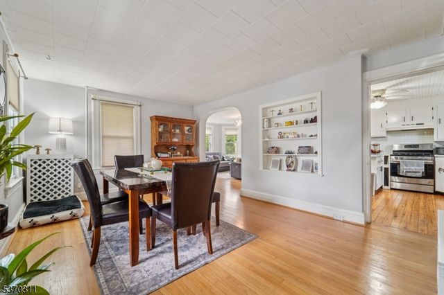 25 E Munson Ave, Dover Town, NJ 07801