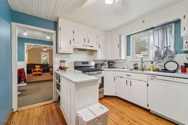 25 E Munson Ave, Dover Town, NJ 07801