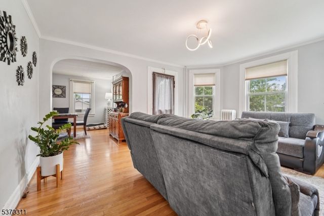 25 E Munson Ave, Dover Town, NJ 07801
