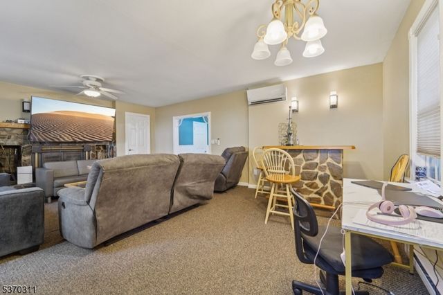 25 E Munson Ave, Dover Town, NJ 07801