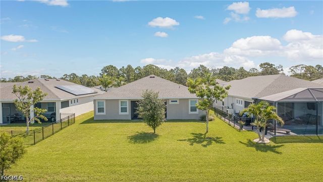 18217 Everson Miles CIR, North Fort Myers, FL 33917