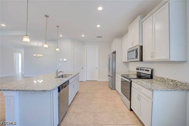 18217 Everson Miles CIR, North Fort Myers, FL 33917