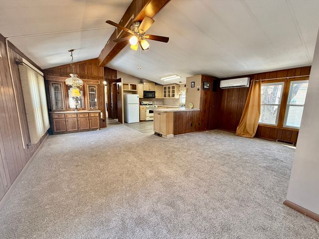 141 Edbert St, Chicopee, MA 01020