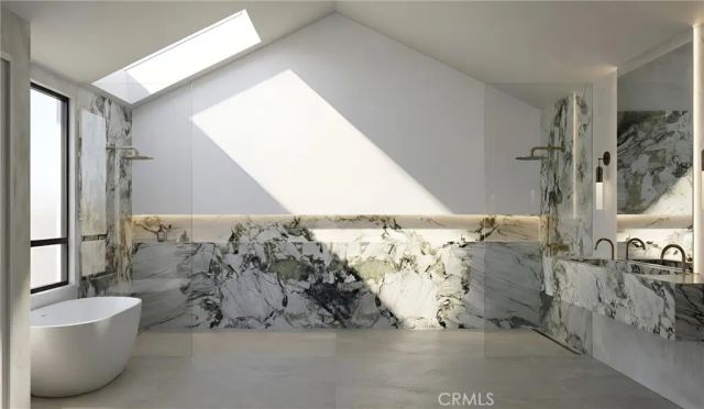 3267 Mountain View, Los Angeles, CA 90066
