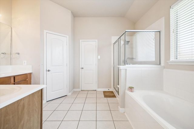 7304 Valentine Lane, Pearland, TX 77584