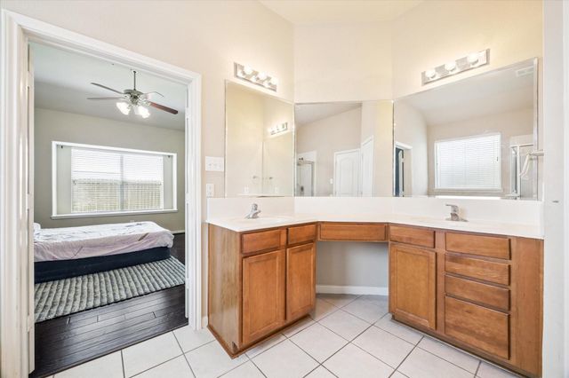 7304 Valentine Lane, Pearland, TX 77584