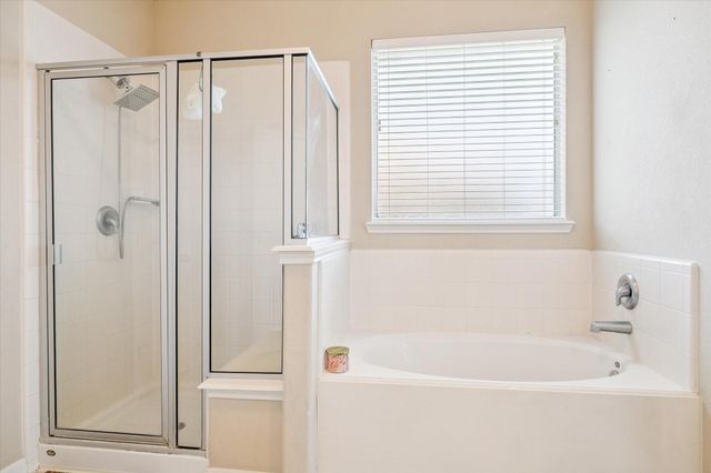 7304 Valentine Lane, Pearland, TX 77584