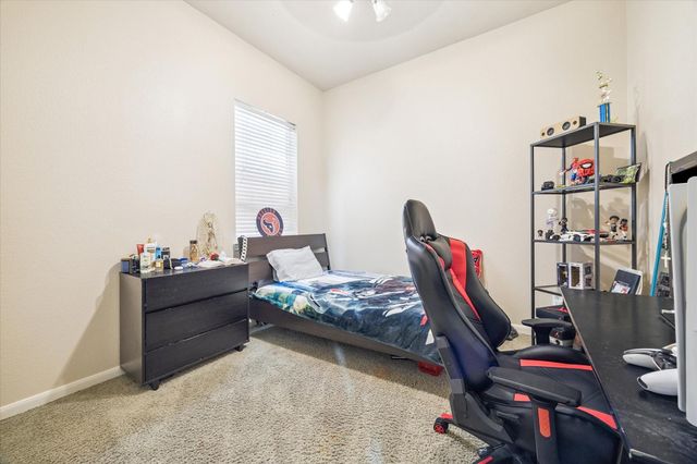 7304 Valentine Lane, Pearland, TX 77584