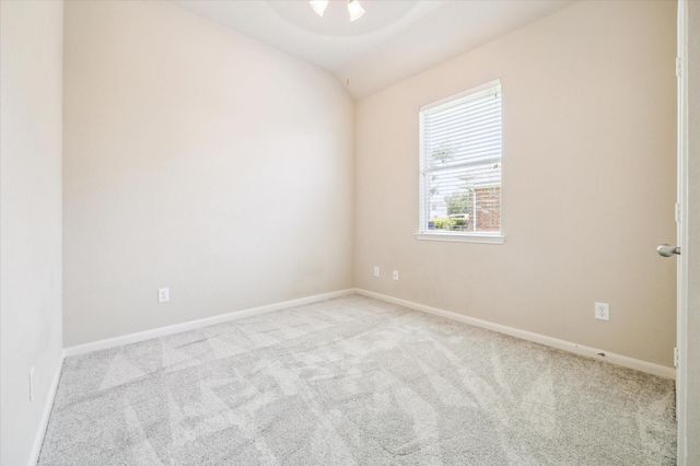 7304 Valentine Lane, Pearland, TX 77584