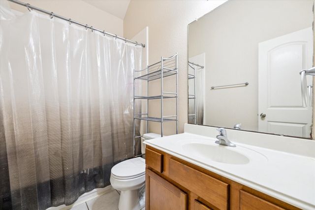 7304 Valentine Lane, Pearland, TX 77584