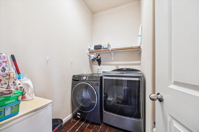 7304 Valentine Lane, Pearland, TX 77584