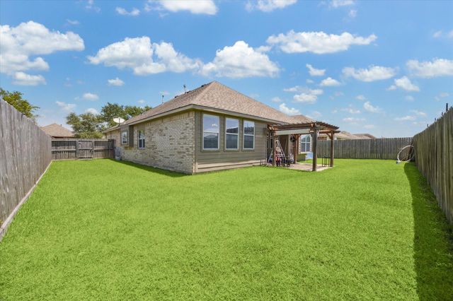 7304 Valentine Lane, Pearland, TX 77584