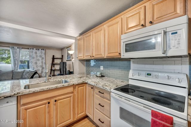 1529 E Long Street, Carson City, NV 89706