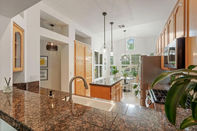 2615 Magnolia Ct, Lodi, CA 95242