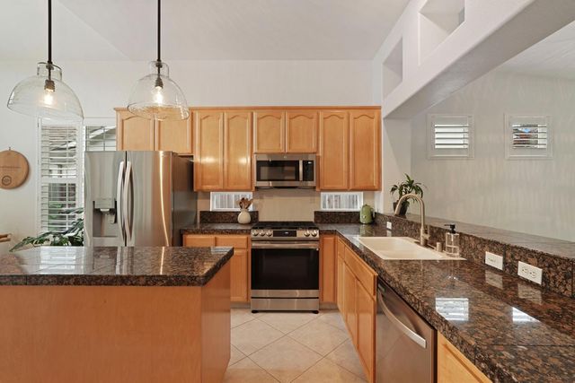 2615 Magnolia Ct, Lodi, CA 95242