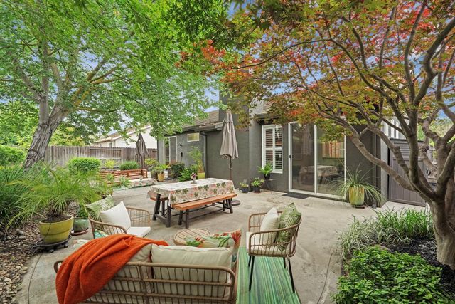 2615 Magnolia Ct, Lodi, CA 95242