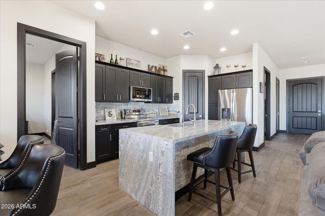3655 E Graythorn Way, Coolidge, AZ 85128