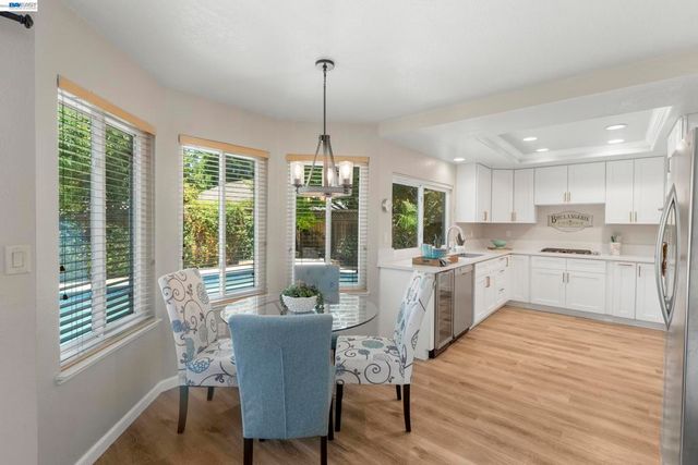 3411 Park Pl, Pleasanton, CA 94588