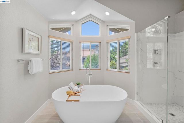 3411 Park Pl, Pleasanton, CA 94588