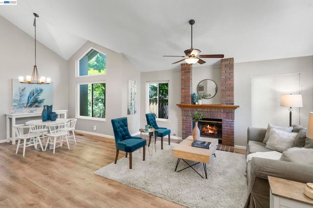 3411 Park Pl, Pleasanton, CA 94588