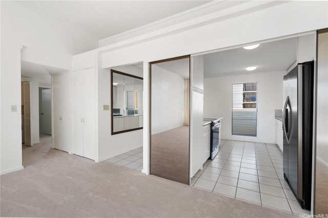 1624 Kanunu Street PHA, Honolulu, HI 96814