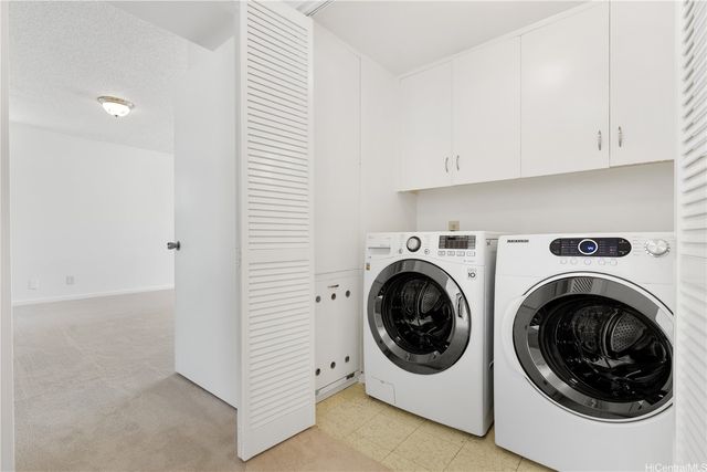 1624 Kanunu Street PHA, Honolulu, HI 96814