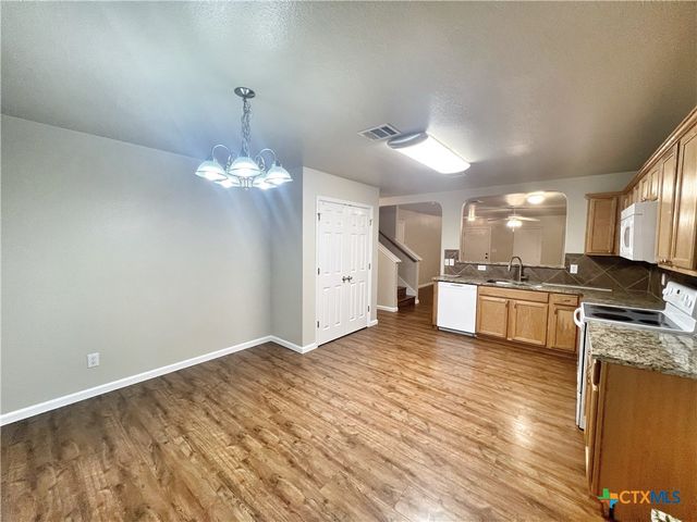 364 Starling Creek, New Braunfels, TX 78130