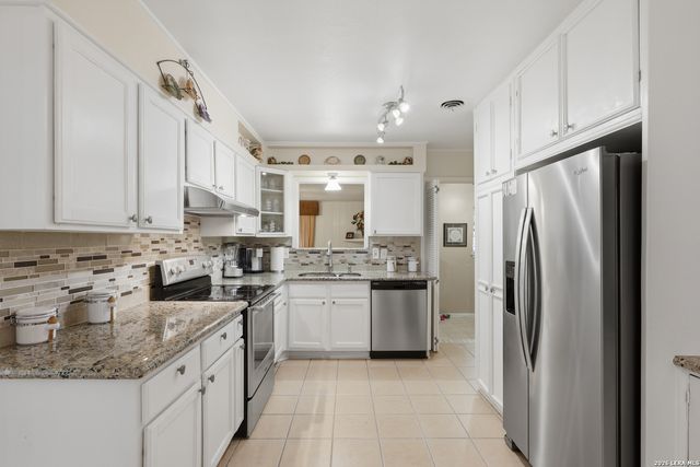 730 INDIGO ST, San Antonio, TX 78216