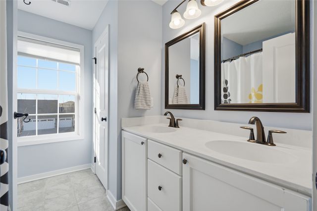 401 SE 15th Street, Grimes, IA 50111